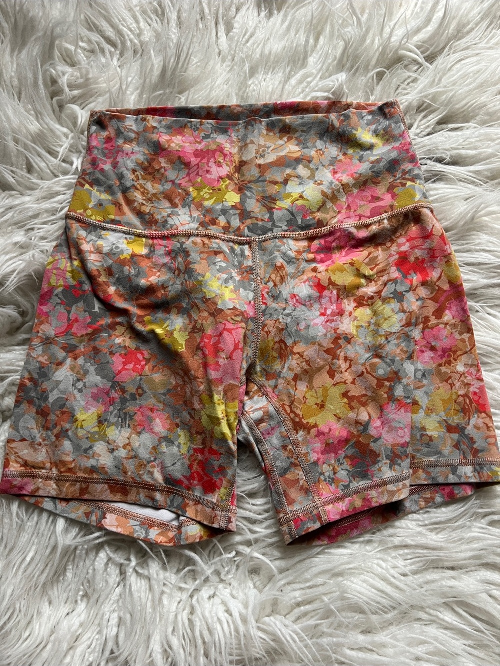 Lululemon Align Shorts 6"